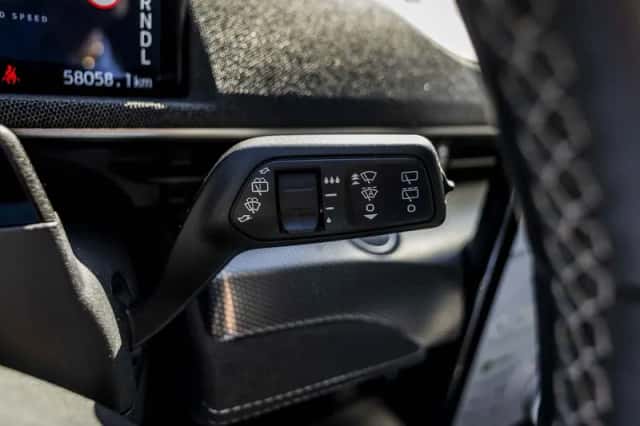 Ford Mustang (2021) thumbnail 77