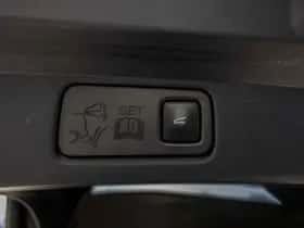 Ford Mustang (2021) thumbnail 78