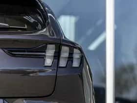 Ford Mustang (2021) thumbnail 81