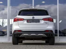 MG MG HS (2022) thumbnail 5