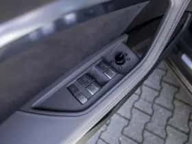 Audi e-tron (2022) thumbnail 63