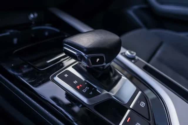 Audi A4 (2020) thumbnail 22