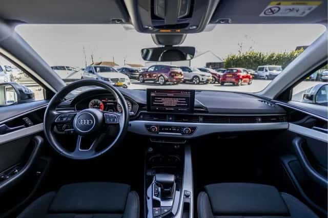 Audi A4 (2020) thumbnail 29