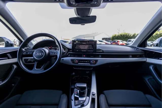 Audi A4 (2020) thumbnail 30