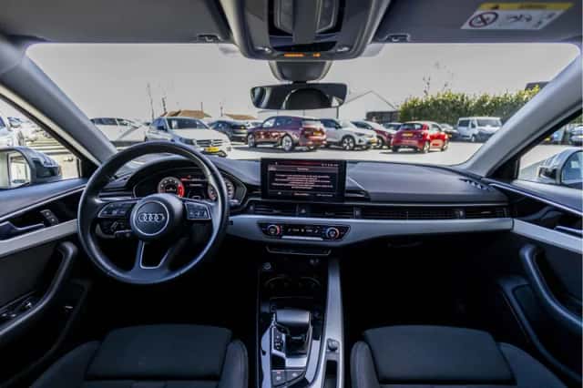 Audi A4 (2020) thumbnail 68