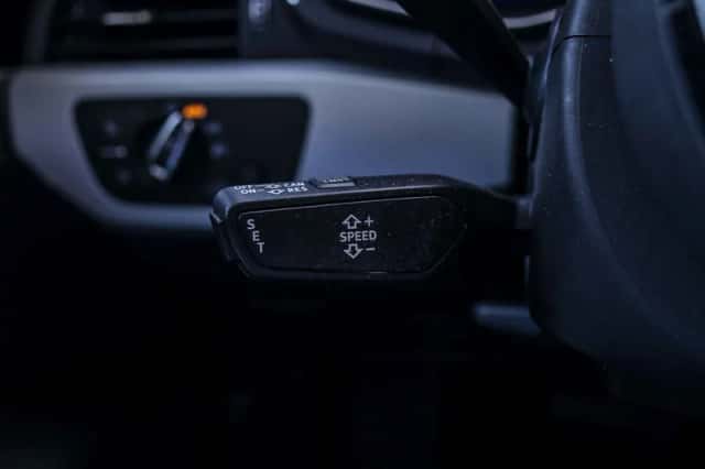 Audi A4 (2020) thumbnail 72