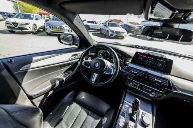 BMW 5-Serie (2017) thumbnail 21