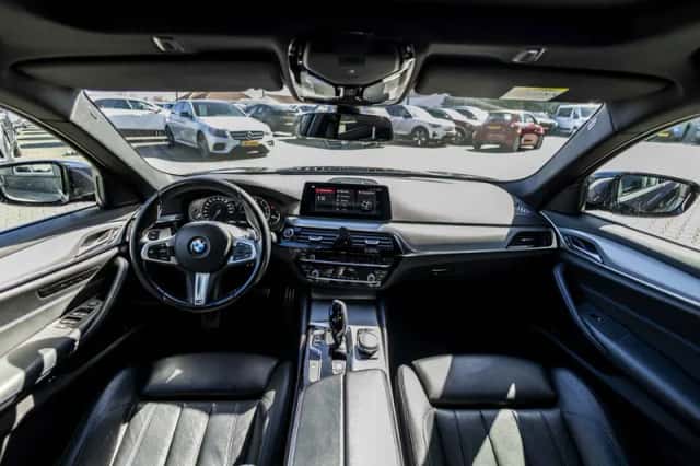 BMW 5-Serie (2017) thumbnail 46