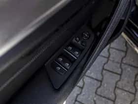 BMW 5-Serie (2017) thumbnail 61