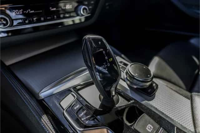 BMW 5-Serie (2017) thumbnail 62