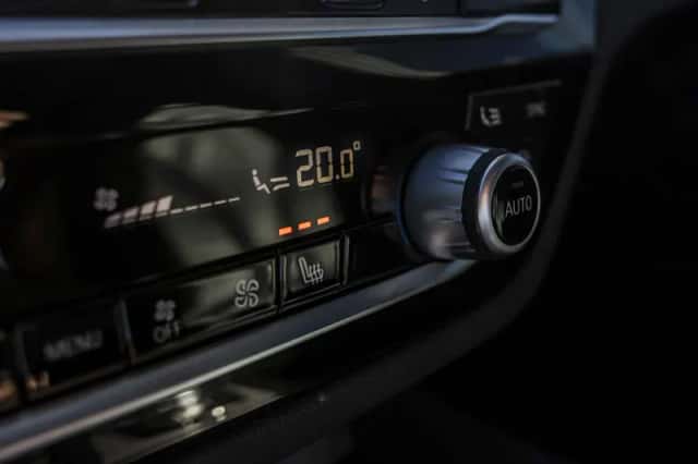 BMW 5-Serie (2017) thumbnail 63