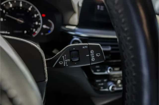 BMW 5-Serie (2017) thumbnail 74
