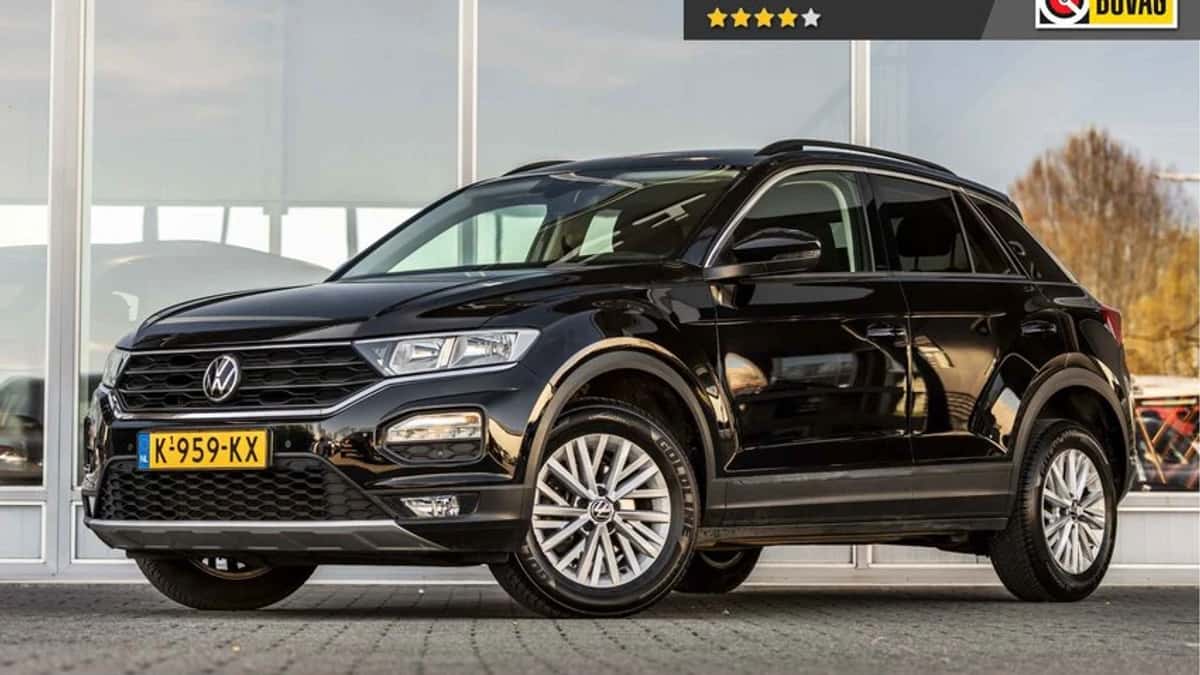 Volkswagen T Roc (2021) — foto 1