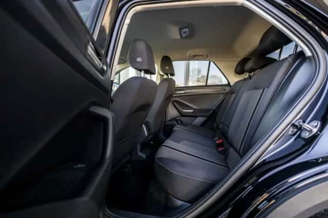 Volkswagen T Roc (2021) thumbnail 11