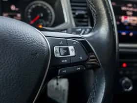 Volkswagen T Roc (2021) thumbnail 34