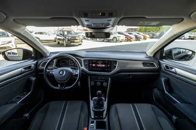 Volkswagen T Roc (2021) thumbnail 7