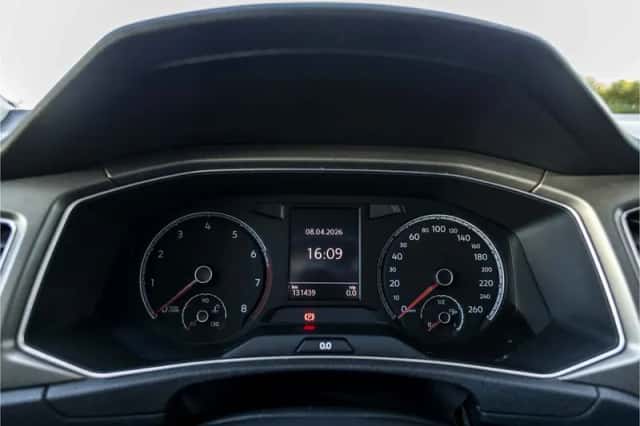 Volkswagen T Roc (2021) thumbnail 9