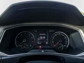 Volkswagen T Roc (2021) thumbnail 9