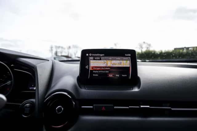 Mazda CX-3 (2018) thumbnail 25