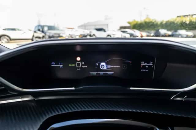 Peugeot 508 (2024) thumbnail 8