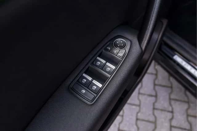 Renault Captur (2021) thumbnail 22