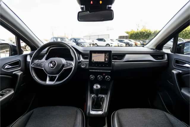 Renault Captur (2021) thumbnail 30