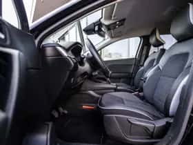 Renault Captur (2021) thumbnail 48