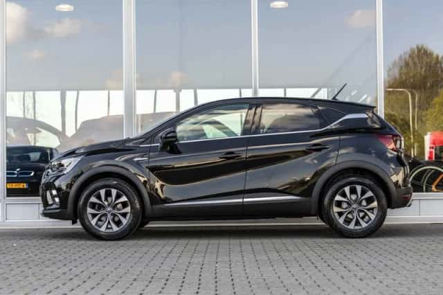Renault Captur (2021) thumbnail 6