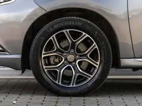Mitsubishi Outlander (2019) thumbnail 22