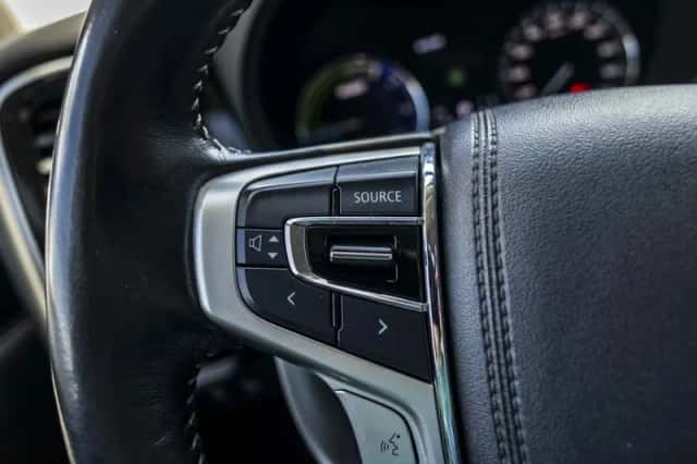 Mitsubishi Outlander (2019) thumbnail 33