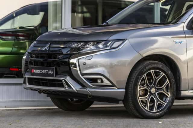 Mitsubishi Outlander (2019) thumbnail 59