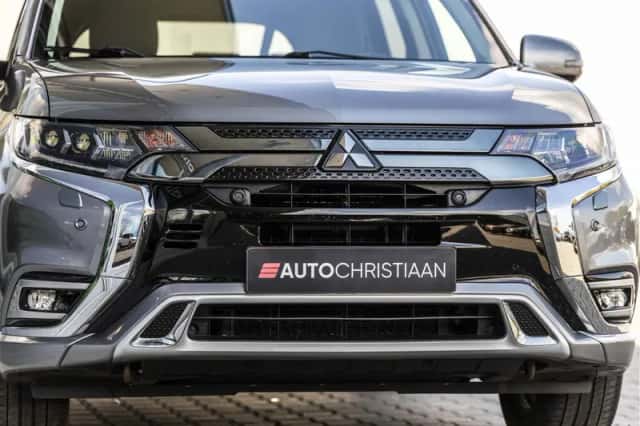 Mitsubishi Outlander (2019) thumbnail 62