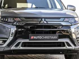 Mitsubishi Outlander (2019) thumbnail 62