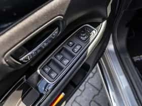 Mitsubishi Outlander (2019) thumbnail 66