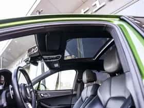 Porsche Macan (2018) thumbnail 14