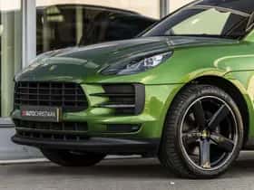 Porsche Macan (2018) thumbnail 18