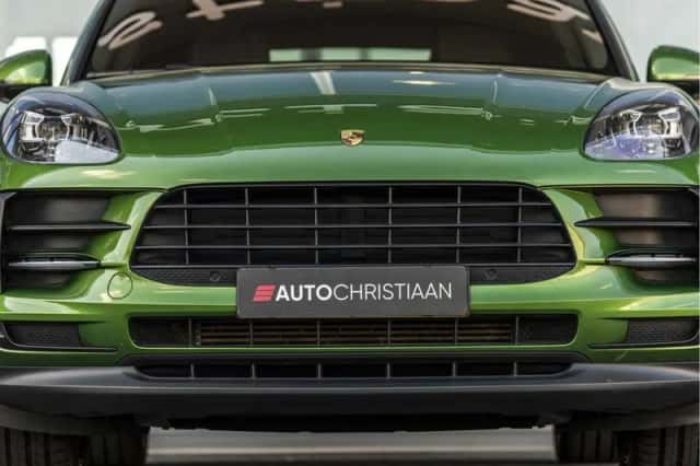 Porsche Macan (2018) thumbnail 19