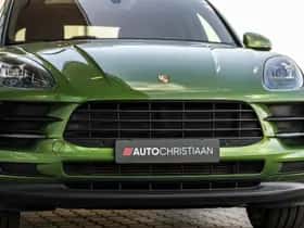 Porsche Macan (2018) thumbnail 20