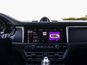 Porsche Macan (2018) thumbnail 34