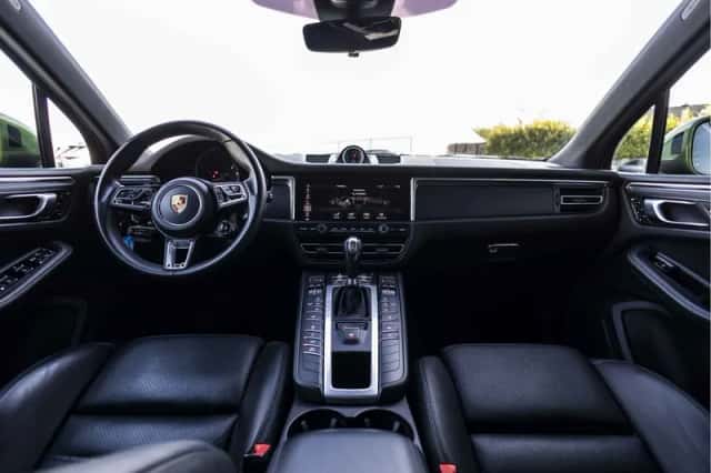 Porsche Macan (2018) thumbnail 41