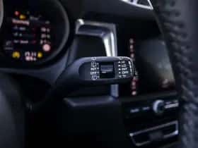 Porsche Macan (2018) thumbnail 47