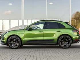 Porsche Macan (2018) thumbnail 56