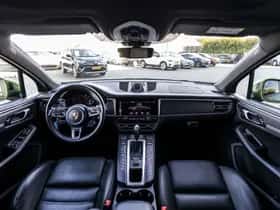 Porsche Macan (2018) thumbnail 7