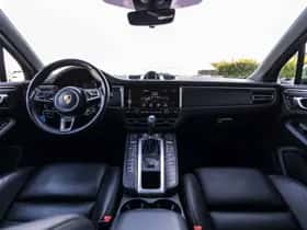 Porsche Macan (2018) thumbnail 91