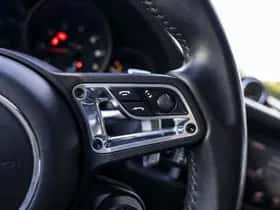 Porsche Macan (2018) thumbnail 93