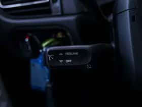 Porsche Macan (2018) thumbnail 96