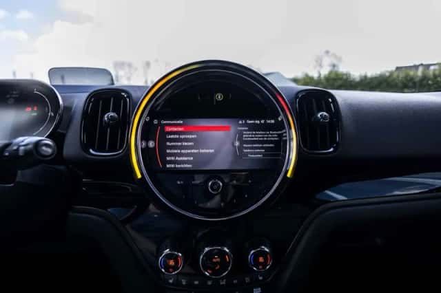 MINI Countryman (2023) thumbnail 28
