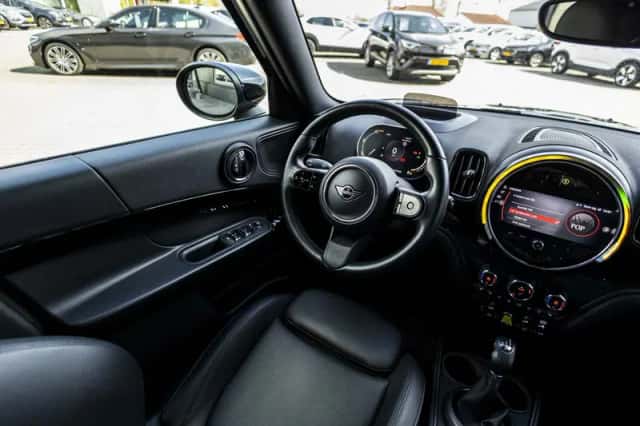 MINI Countryman (2023) thumbnail 59