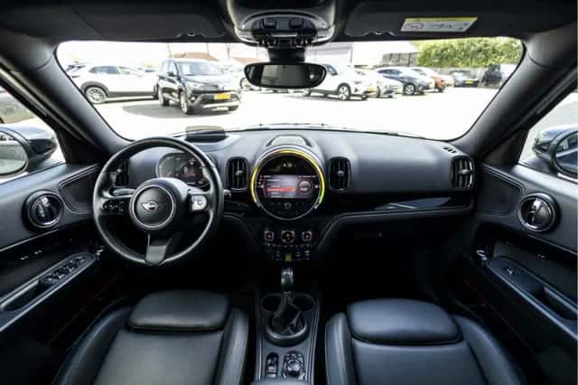 MINI Countryman (2023) thumbnail 7
