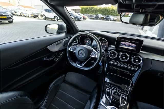 Mercedes-Benz C-Klasse (2017) thumbnail 26